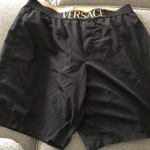 Versace men’s swim trunks size 6 great condition